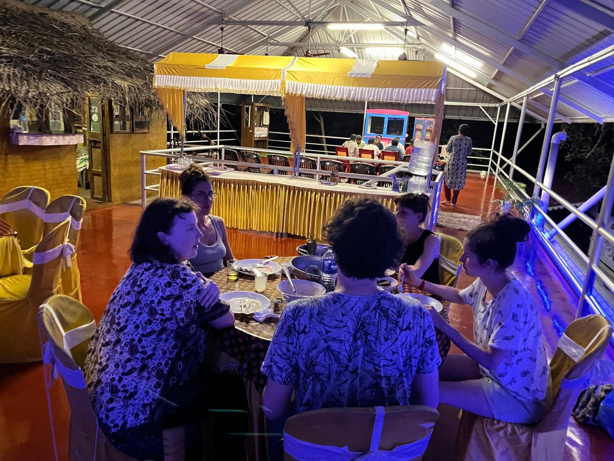 Marari Beach Villas Mararikulam Bagian luar foto
