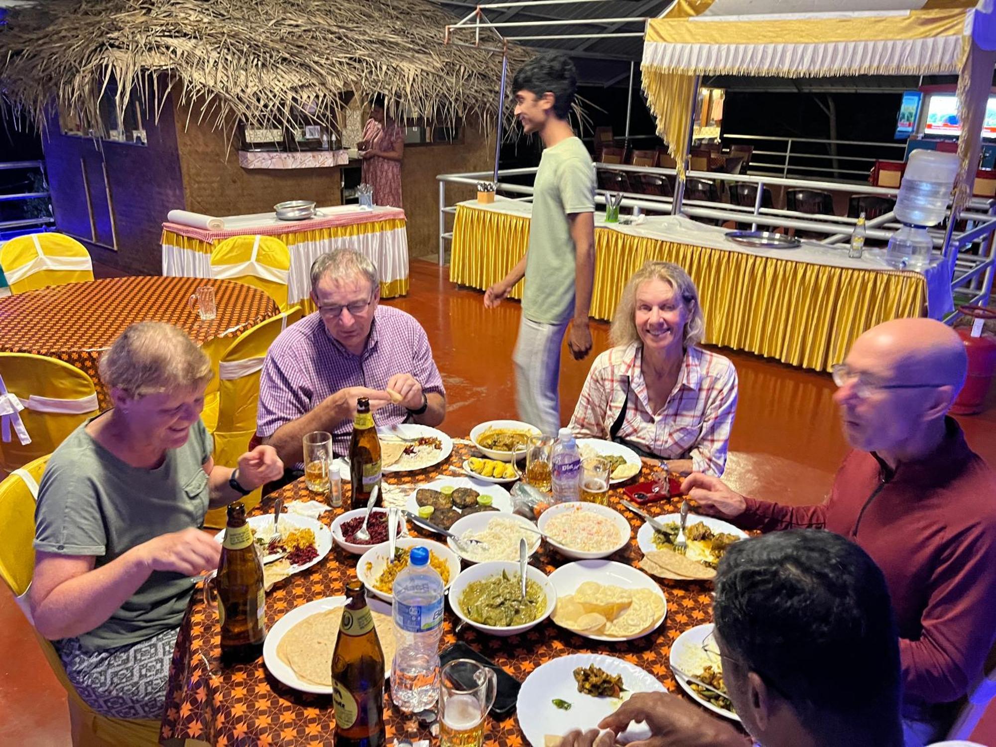 Marari Beach Villas Mararikulam Bagian luar foto